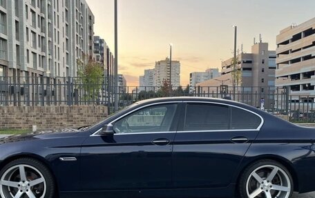 BMW 5 серия, 2013 год, 2 100 000 рублей, 1 фотография