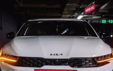 KIA K5, 2021 год, 2 590 000 рублей, 2 фотография