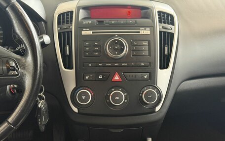 KIA cee'd I рестайлинг, 2010 год, 690 000 рублей, 10 фотография