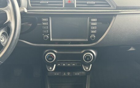 KIA Rio IV, 2018 год, 1 230 000 рублей, 10 фотография