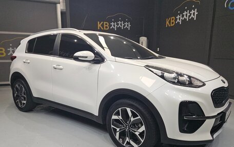 KIA Sportage IV рестайлинг, 2022 год, 1 670 000 рублей, 5 фотография