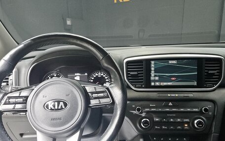 KIA Sportage IV рестайлинг, 2022 год, 1 670 000 рублей, 7 фотография