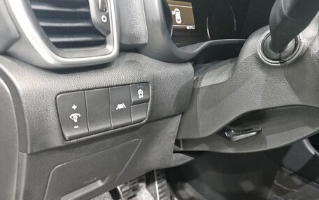 KIA Sportage IV рестайлинг, 2022 год, 1 670 000 рублей, 9 фотография