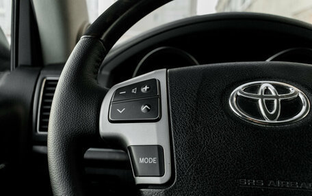 Toyota Land Cruiser 200, 2012 год, 3 745 000 рублей, 18 фотография