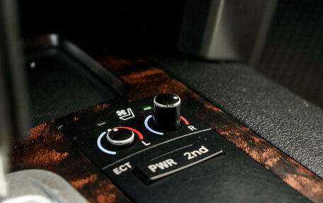 Toyota Land Cruiser 200, 2012 год, 3 745 000 рублей, 30 фотография