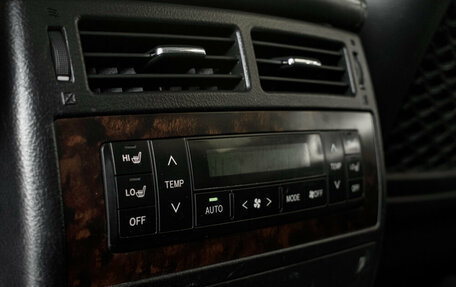 Toyota Land Cruiser 200, 2012 год, 3 745 000 рублей, 39 фотография