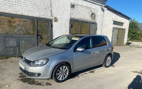 Volkswagen Golf VI, 2011 год, 620 000 рублей, 2 фотография