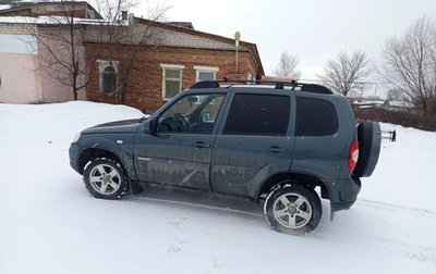 Chevrolet Niva I рестайлинг, 2017 год, 580 000 рублей, 1 фотография
