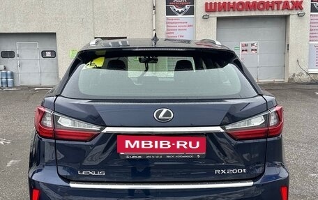 Lexus RX IV рестайлинг, 2017 год, 4 250 000 рублей, 2 фотография
