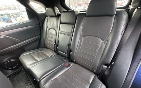 Lexus RX IV рестайлинг, 2017 год, 4 250 000 рублей, 14 фотография