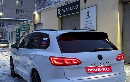 Volkswagen Touareg III, 2019 год, 8 500 000 рублей, 7 фотография