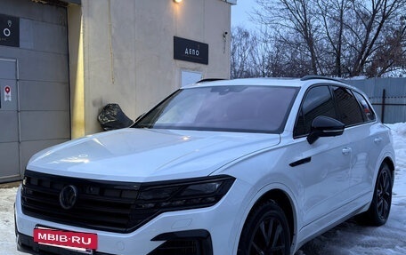Volkswagen Touareg III, 2019 год, 8 500 000 рублей, 2 фотография