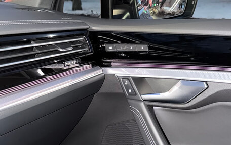 Volkswagen Touareg III, 2019 год, 8 500 000 рублей, 24 фотография