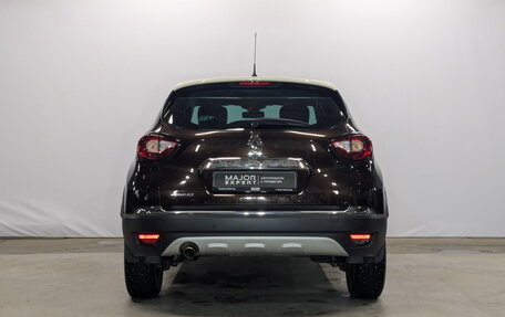 Renault Kaptur I рестайлинг, 2017 год, 1 170 000 рублей, 6 фотография