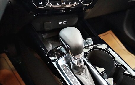 Chevrolet Trax, 2023 год, 1 650 000 рублей, 12 фотография