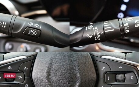 Chevrolet Trax, 2023 год, 1 650 000 рублей, 15 фотография