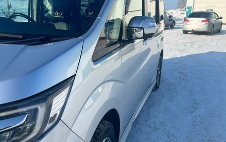 Honda Stepwgn IV, 2019 год, 2 100 000 рублей, 3 фотография