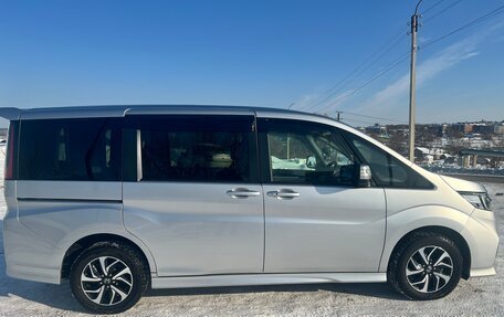 Honda Stepwgn IV, 2019 год, 2 100 000 рублей, 4 фотография