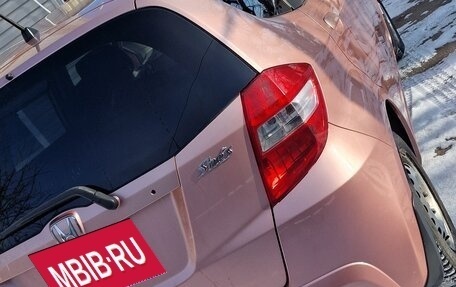 Honda Fit III, 2012 год, 850 000 рублей, 10 фотография