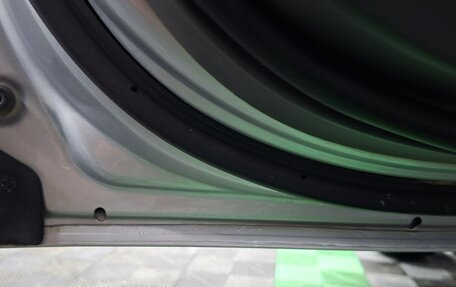 Toyota Land Cruiser Prado 150 рестайлинг 2, 2013 год, 2 888 888 рублей, 11 фотография