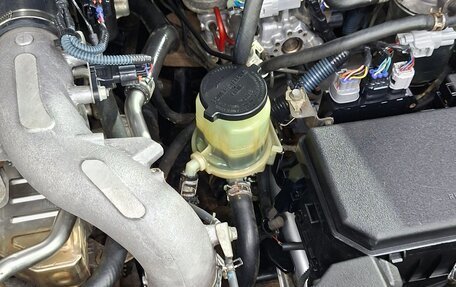 Toyota Land Cruiser Prado 150 рестайлинг 2, 2013 год, 2 888 888 рублей, 20 фотография