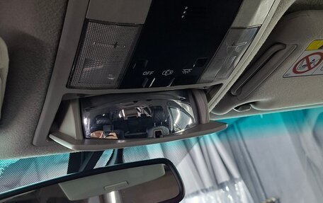 Toyota Land Cruiser Prado 150 рестайлинг 2, 2013 год, 2 888 888 рублей, 27 фотография