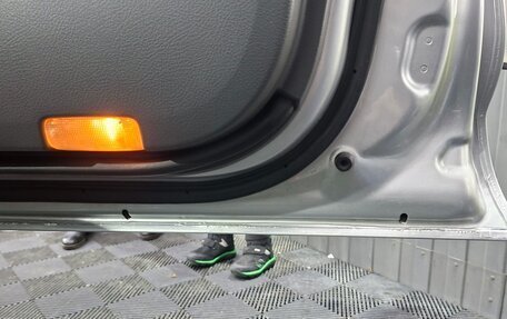 Toyota Land Cruiser Prado 150 рестайлинг 2, 2013 год, 2 888 888 рублей, 19 фотография