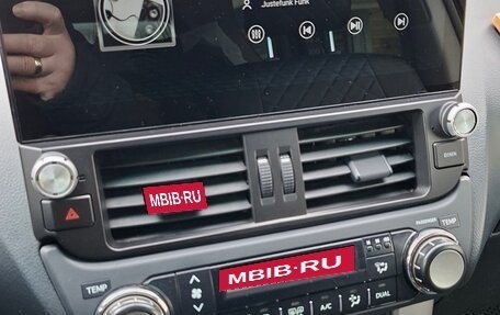 Toyota Land Cruiser Prado 150 рестайлинг 2, 2013 год, 2 888 888 рублей, 31 фотография