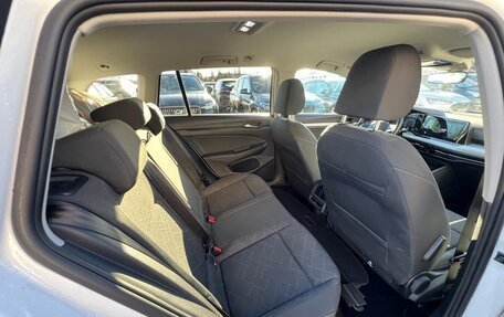 Volkswagen Golf VIII, 2022 год, 2 172 000 рублей, 11 фотография