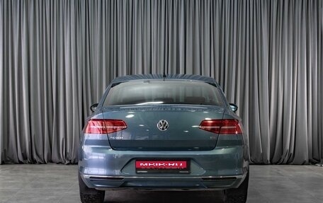 Volkswagen Passat B8 рестайлинг, 2017 год, 1 899 000 рублей, 4 фотография