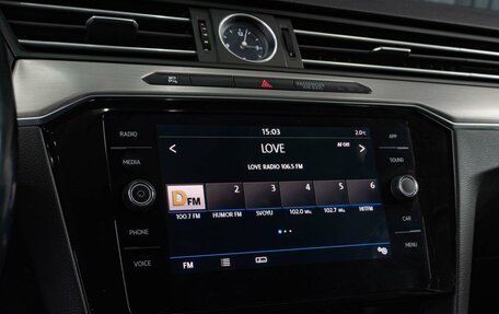 Volkswagen Passat B8 рестайлинг, 2017 год, 1 899 000 рублей, 16 фотография