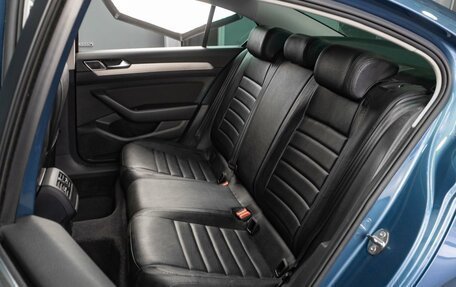 Volkswagen Passat B8 рестайлинг, 2017 год, 1 899 000 рублей, 12 фотография