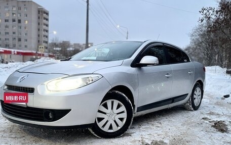 Renault Fluence I, 2012 год, 650 000 рублей, 2 фотография
