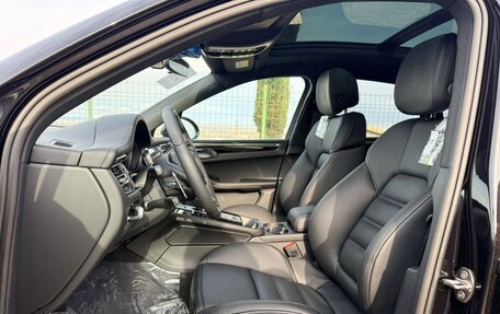 Porsche Macan I рестайлинг, 2025 год, 14 250 000 рублей, 3 фотография