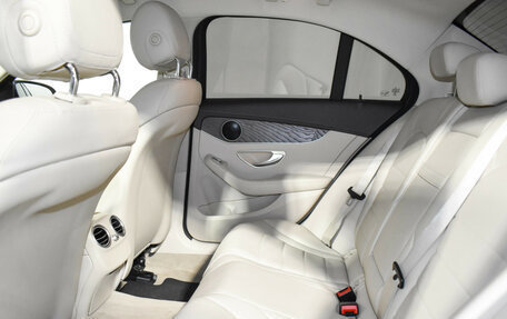 Mercedes-Benz C-Класс, 2016 год, 1 900 000 рублей, 13 фотография