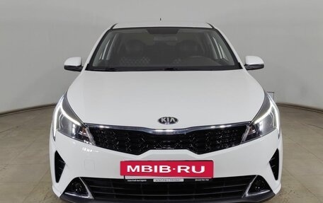 KIA Rio IV, 2021 год, 1 750 000 рублей, 2 фотография