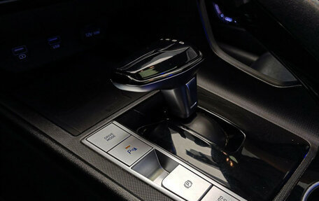 Hyundai Elantra, 2020 год, 2 100 000 рублей, 17 фотография