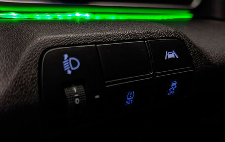 Hyundai Elantra, 2020 год, 2 100 000 рублей, 11 фотография