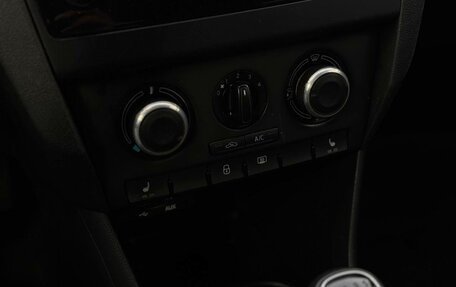 Skoda Rapid I, 2016 год, 750 000 рублей, 13 фотография