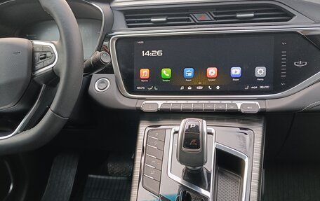 Geely Atlas, 2024 год, 2 495 000 рублей, 18 фотография