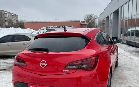 Opel Astra J, 2014 год, 1 050 000 рублей, 3 фотография
