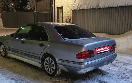 Mercedes-Benz E-Класс, 1997 год, 300 000 рублей, 5 фотография