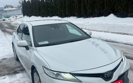 Toyota Camry, 2019 год, 2 750 000 рублей, 7 фотография