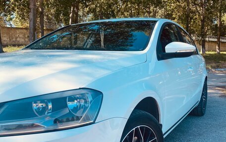 Volkswagen Passat B7, 2011 год, 980 000 рублей, 9 фотография