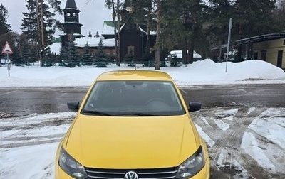Volkswagen Polo VI (EU Market), 2018 год, 560 000 рублей, 1 фотография