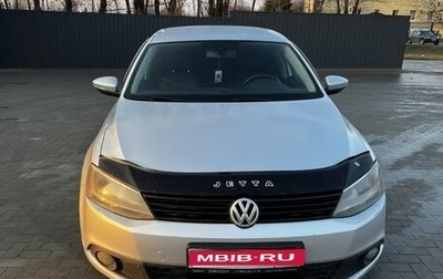 Volkswagen Jetta VI, 2011 год, 800 000 рублей, 1 фотография