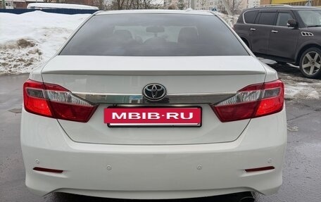 Toyota Camry, 2014 год, 1 750 000 рублей, 5 фотография