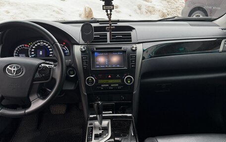 Toyota Camry, 2014 год, 1 750 000 рублей, 16 фотография