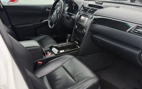 Toyota Camry, 2014 год, 1 750 000 рублей, 20 фотография