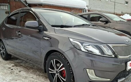 KIA Rio III рестайлинг, 2013 год, 789 000 рублей, 3 фотография